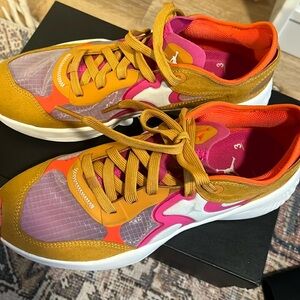 Women’s Jordan Delta Low 3